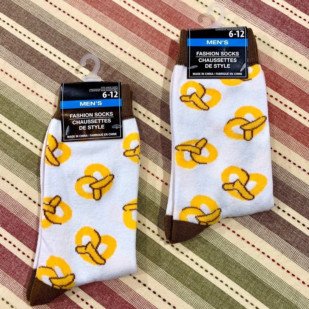 Pretzel Socks 2 Pairs 🧦